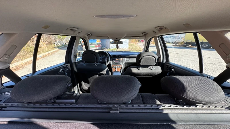 Mercedes-Benz C 200 C200D, снимка 8 - Автомобили и джипове - 52597968