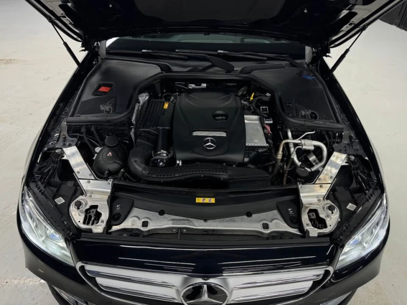 Mercedes-Benz E 300 * * AMG NIGHT PACK* * CARFAX* * АВТОКРЕДИТ* * , снимка 8 - Автомобили и джипове - 52839225