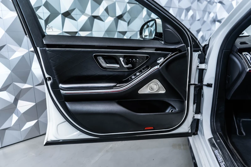 Mercedes-Benz S 400  d 4M L AMG* 360* Pano* Burm, снимка 7 - Автомобили и джипове - 53249090