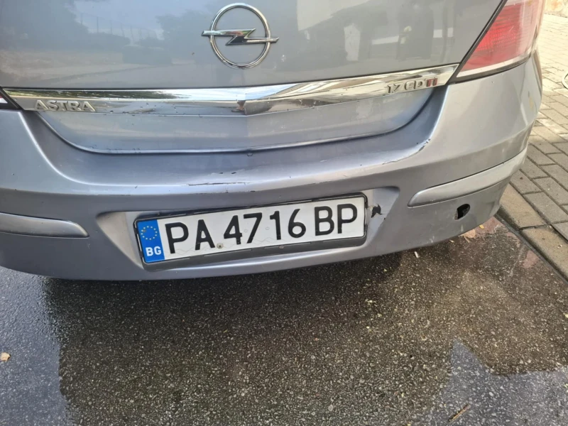 Opel Astra, снимка 3 - Автомобили и джипове - 53513657