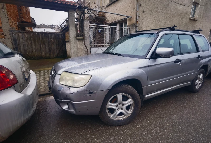 Subaru Forester 2.0 бензин 158кс. , снимка 4 - Автомобили и джипове - 53513391