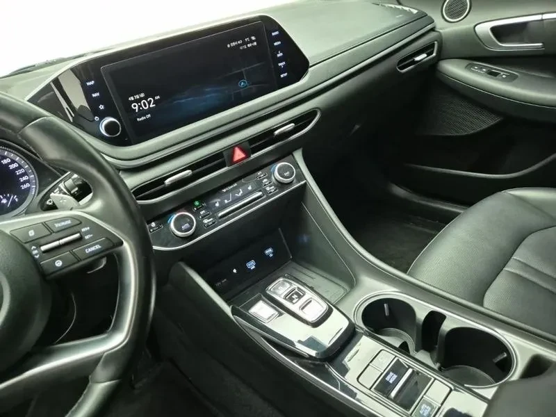 Hyundai Sonata  1.6 Turbo Modern, снимка 9 - Автомобили и джипове - 55803328