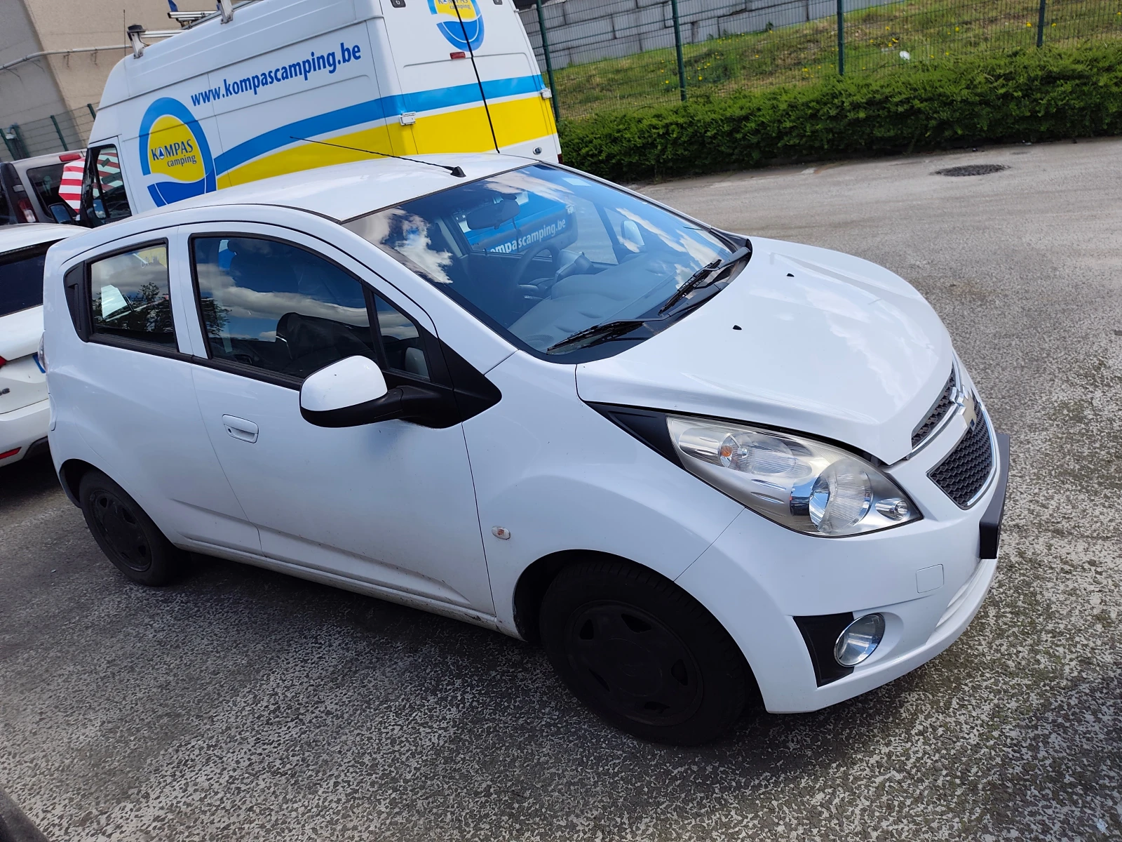 Chevrolet Spark 1.0i, снимка 9 - Автомобили и джипове - 48320256