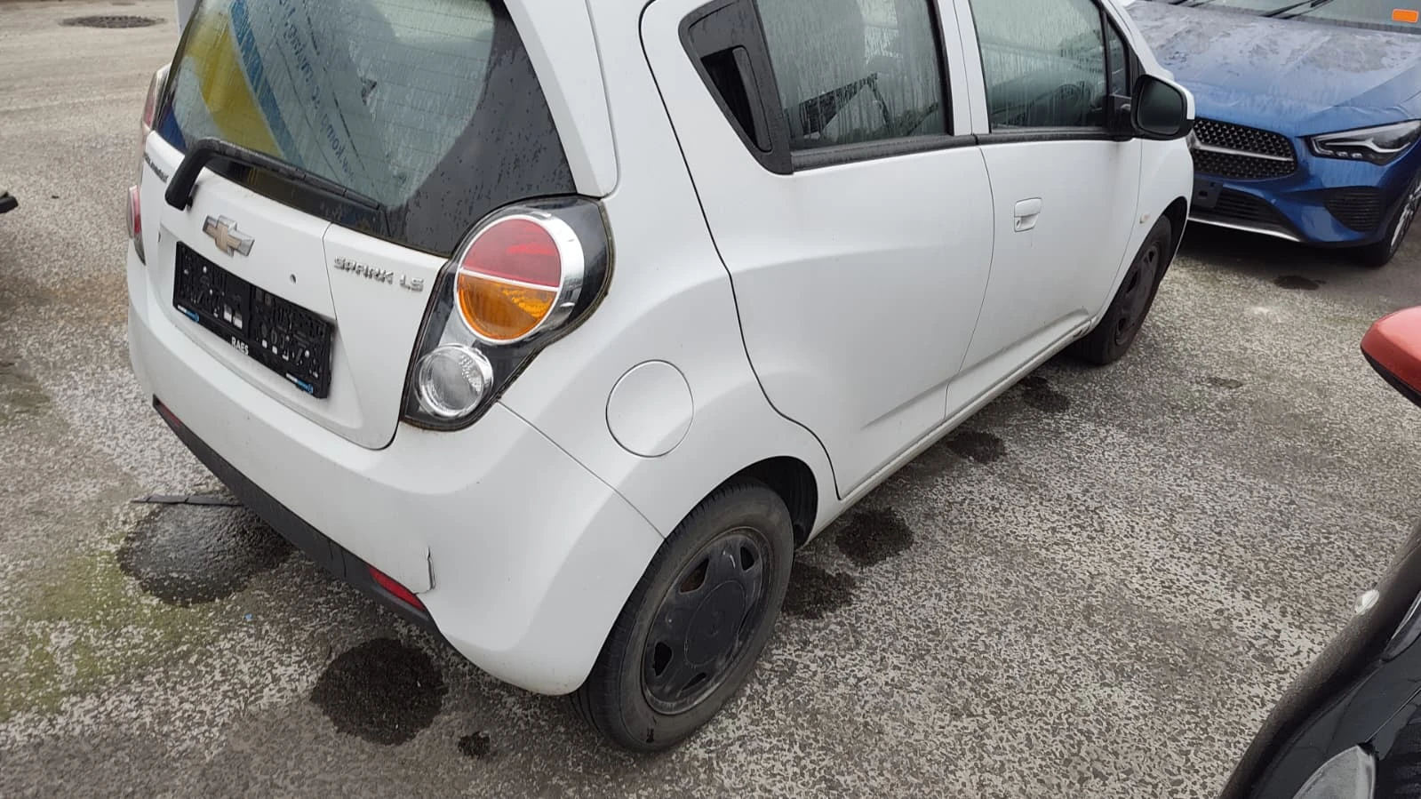 Chevrolet Spark 1.0i, снимка 10 - Автомобили и джипове - 48320256