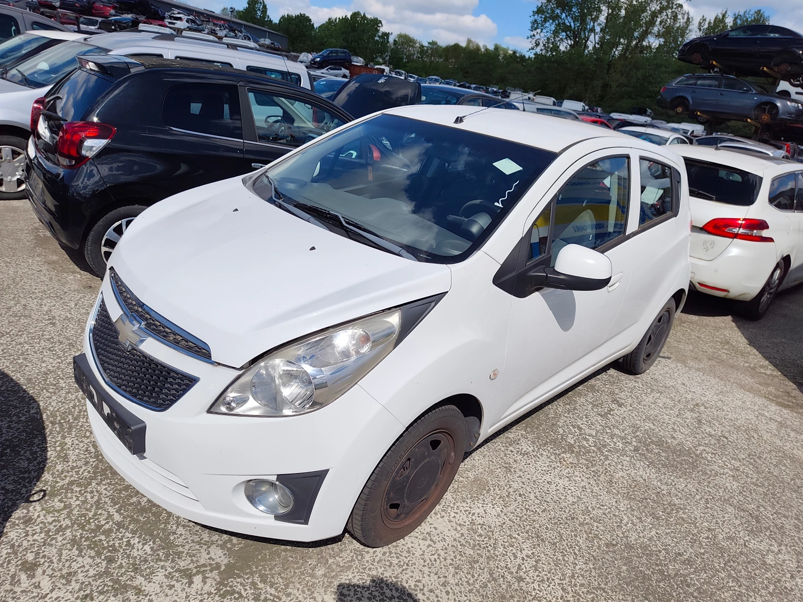 Chevrolet Spark 1.0i, снимка 8 - Автомобили и джипове - 48320256