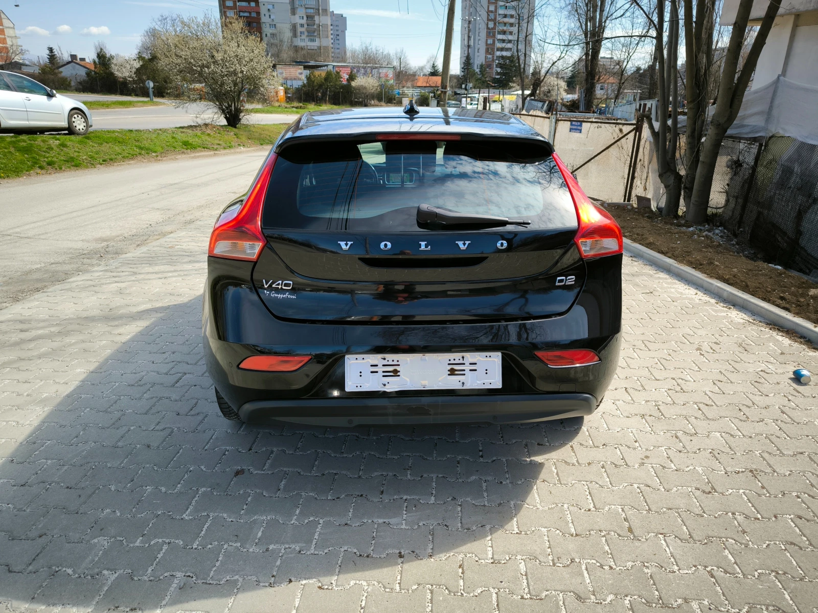 Volvo V40 2.0 D2 euro6 - изображение 6