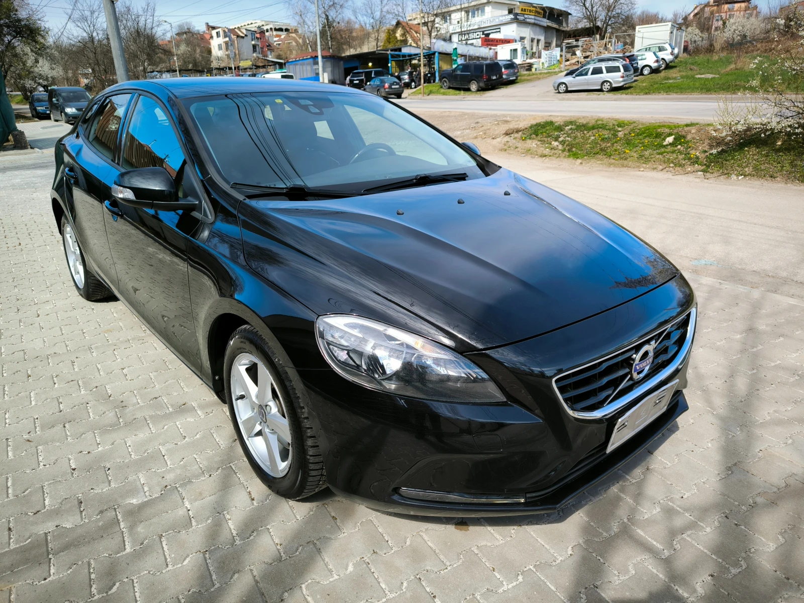 Volvo V40 2.0 D2 euro6 - изображение 2