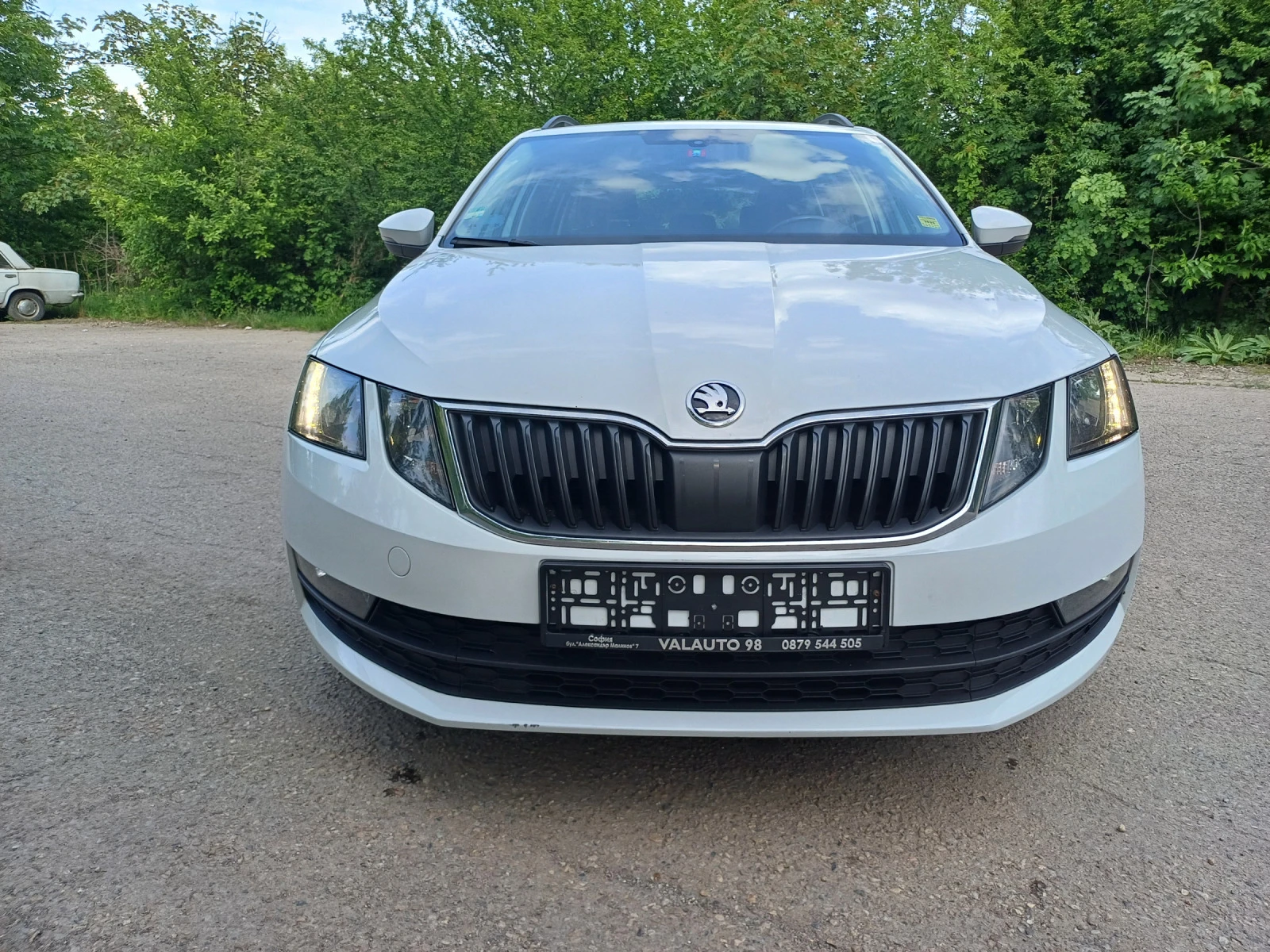 Skoda Octavia 1.6 Tdi - изображение 2