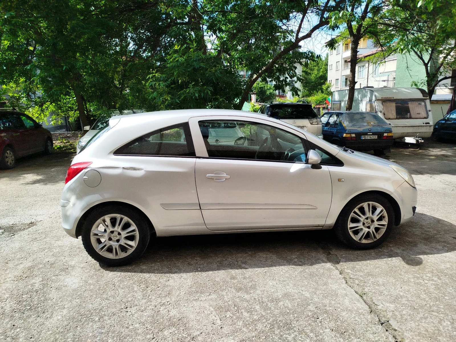 Opel Corsa  - изображение 10