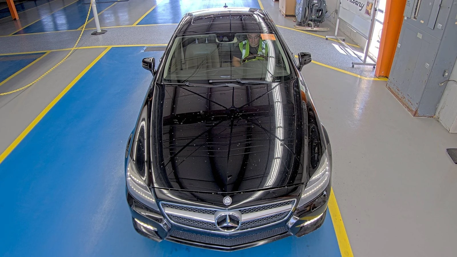Mercedes-Benz CLS 500 AMG* PACK* 4MATIC* HARMAN* KARDON* ОБДУХВАНЕ* МАСА - изображение 5