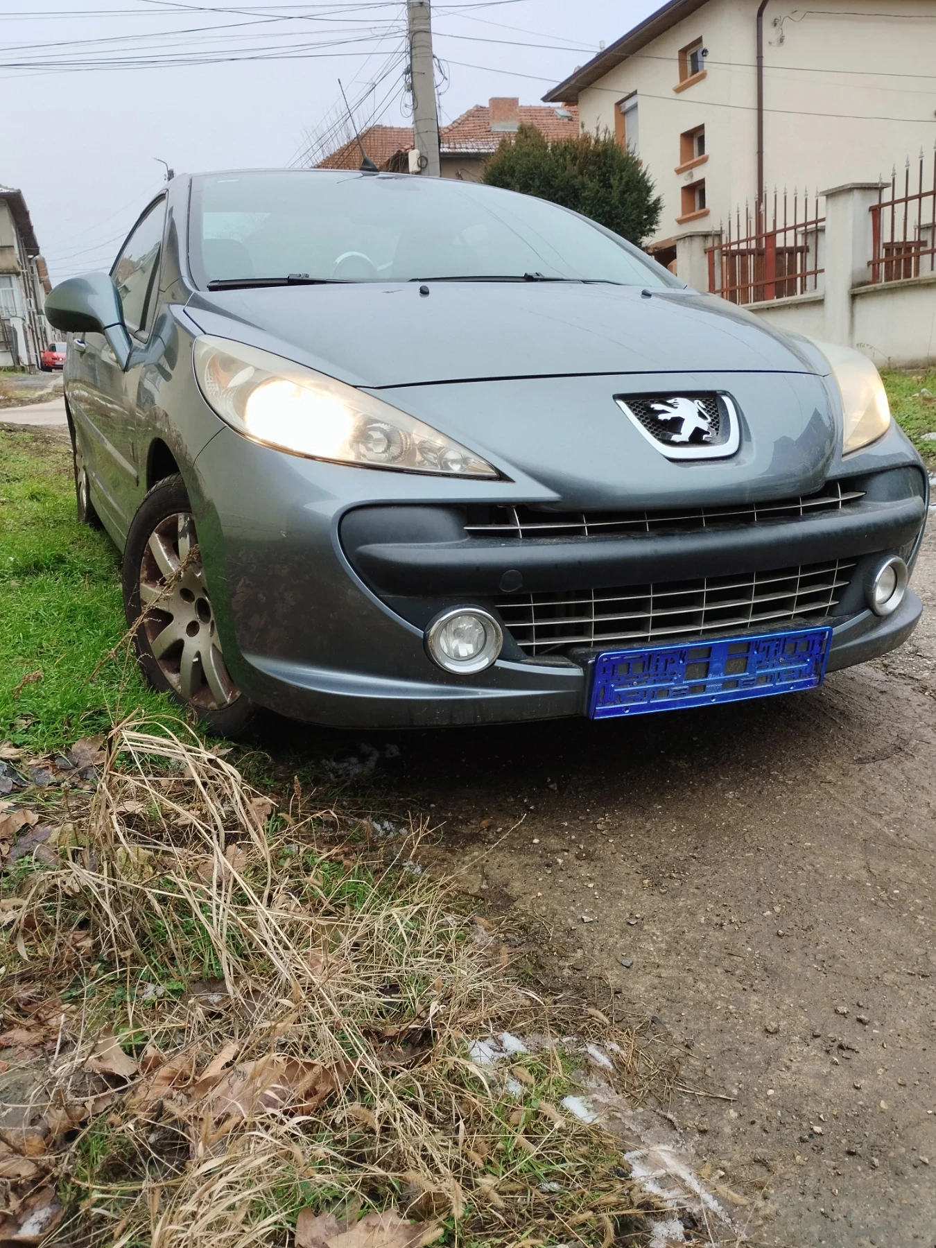 Peugeot 207 CC кабрио  - изображение 6