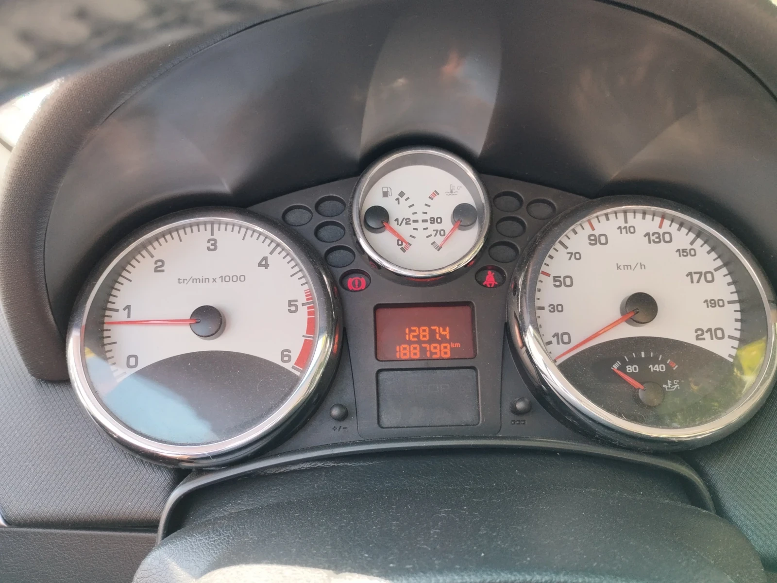 Peugeot 207 CC кабрио , снимка 11 - Автомобили и джипове - 55049977