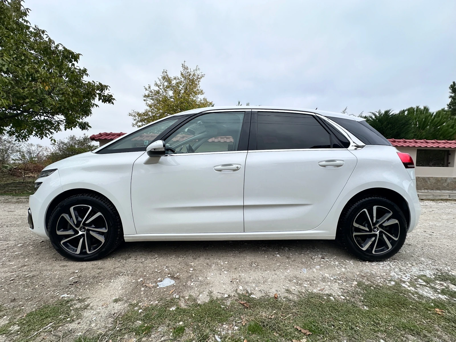 Citroen C4 Picasso SpaceTourer - изображение 2