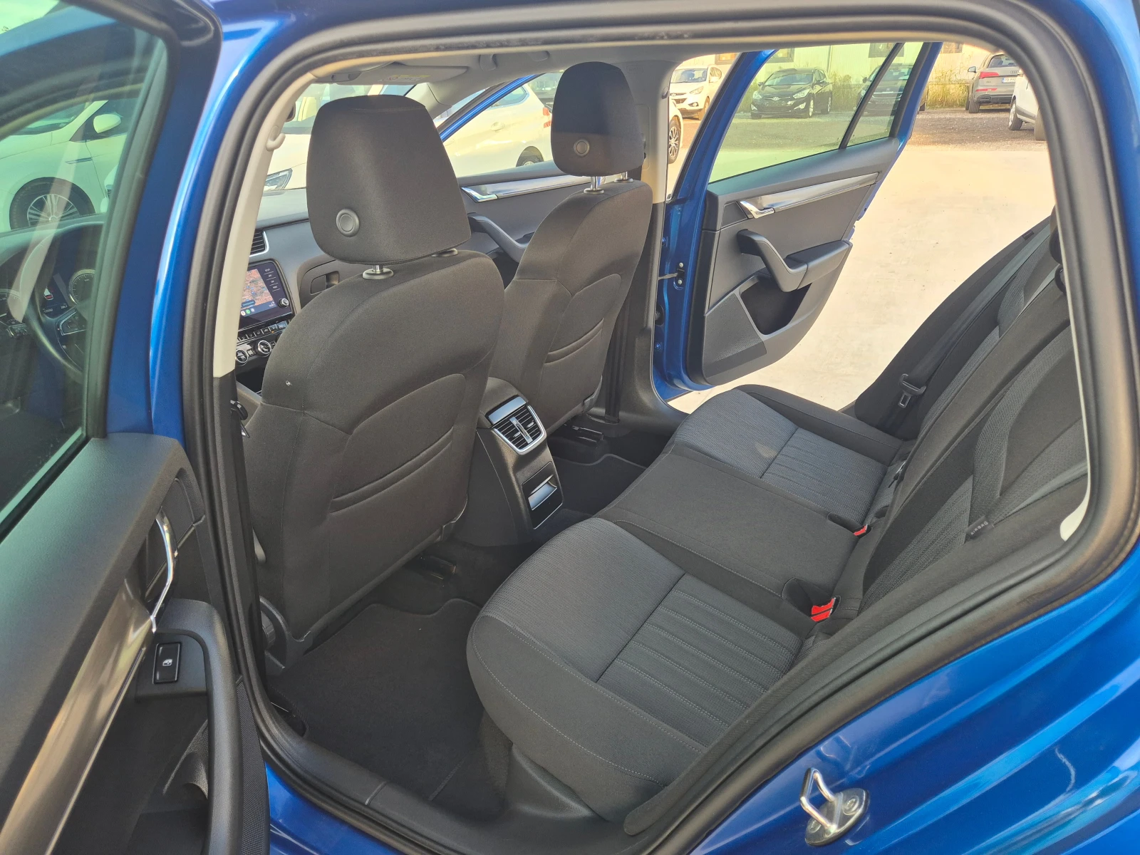 Skoda Octavia 2.0-/-150 | Mobile.bg   12