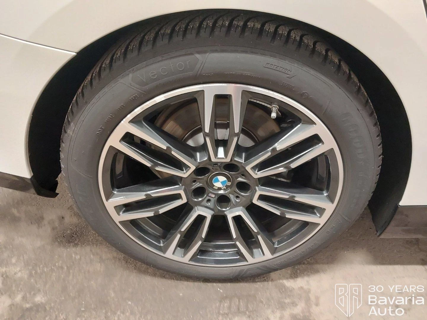 BMW 520 d xDrive M Sport Paket Steptronic | Mobile.bg   13