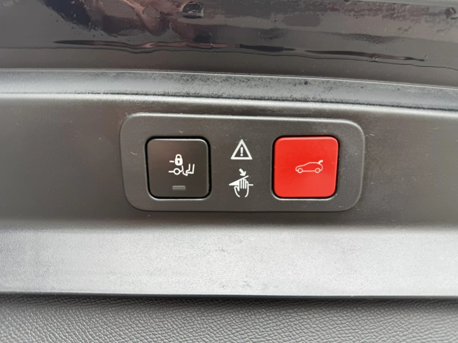 Peugeot 5008 ALLURE 1.5 BlueHDi 130 EAT8 �������� 2 ������ | Mobile.bg � ����������� 17