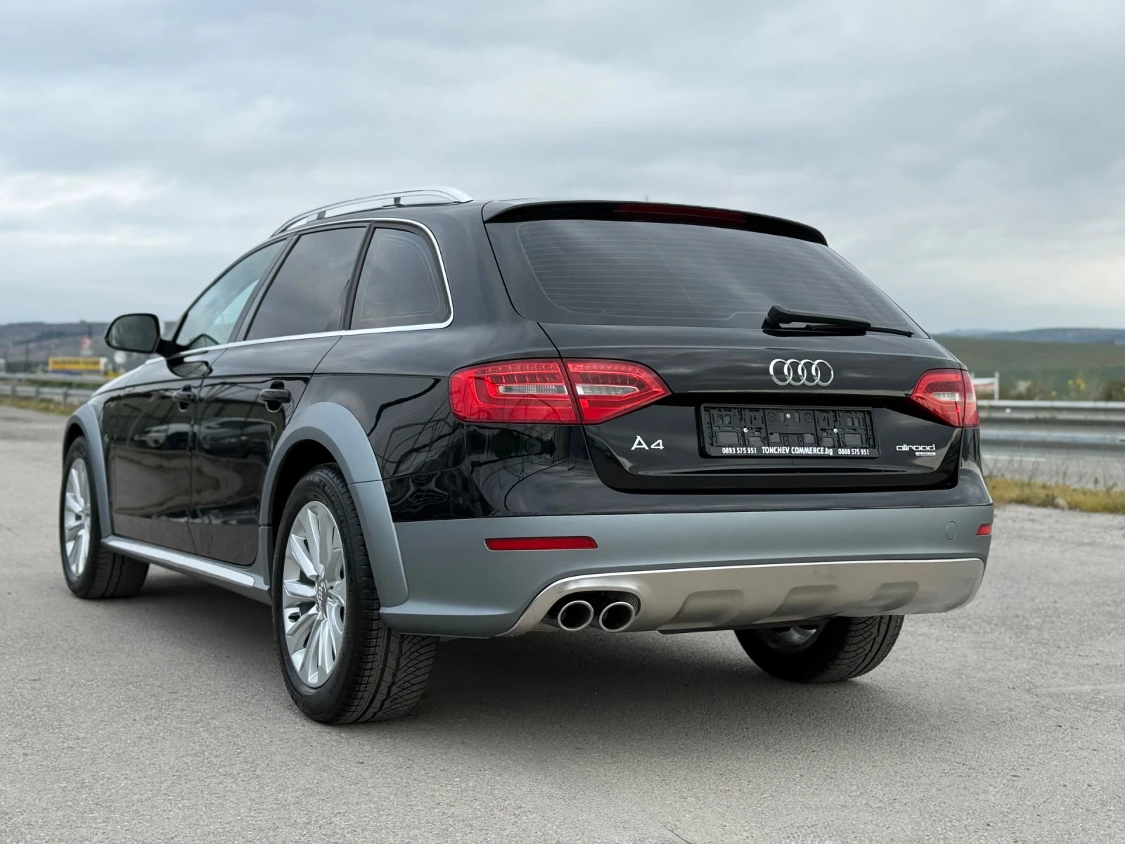 Audi A4 Allroad 2.0-TDI-quattro-6-speed-LED-XENON-BI XENON-TOP-NEW, снимка 4 - Автомобили и джипове - 54180157
