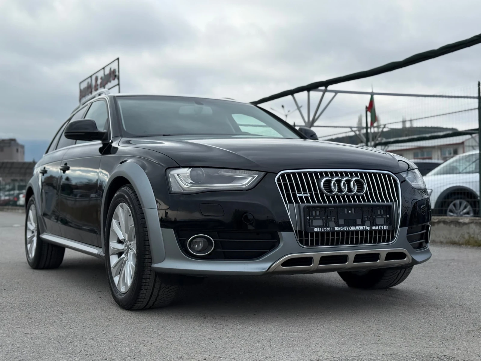 Audi A4 Allroad 2.0-TDI-quattro-6-speed-LED-XENON-BI XENON-TOP-NEW