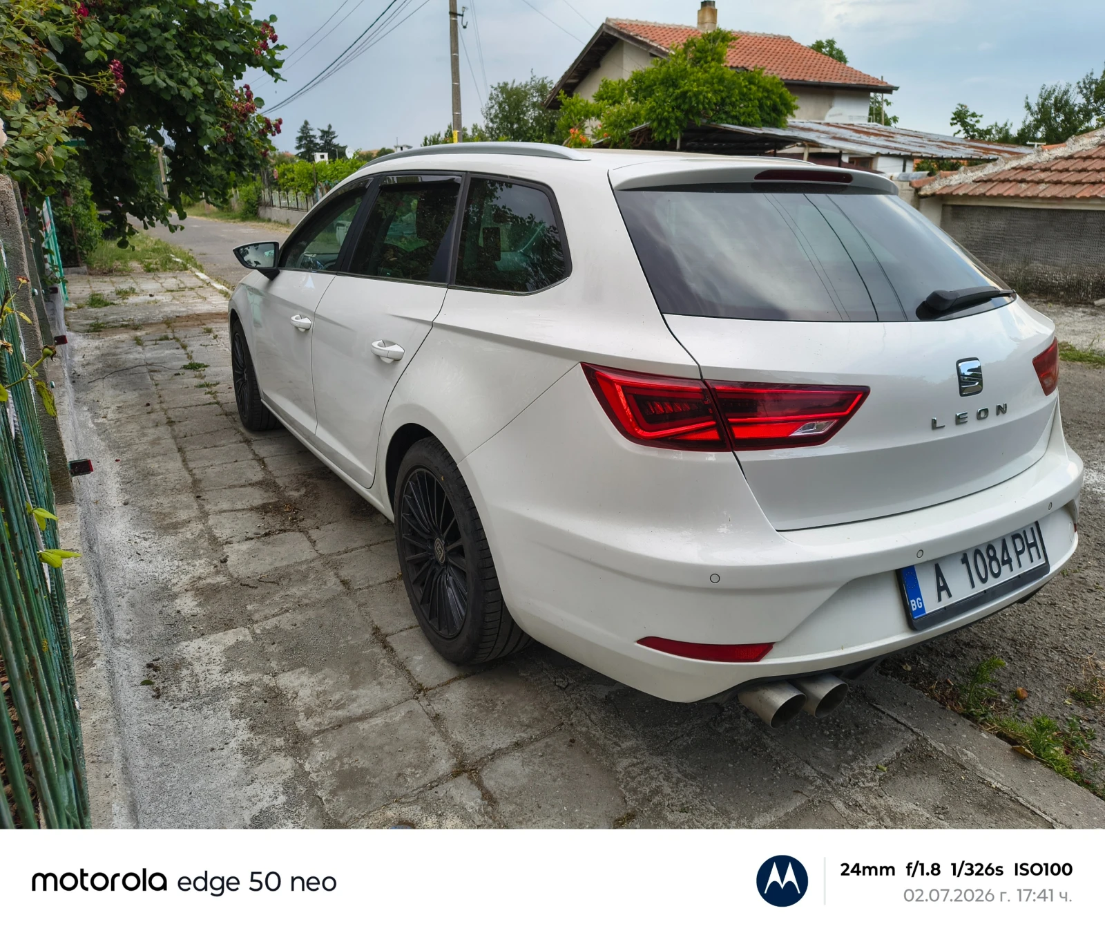 Seat Leon 1.4 TSI Xcellence ACT, снимка 2 - Автомобили и джипове - 55148325