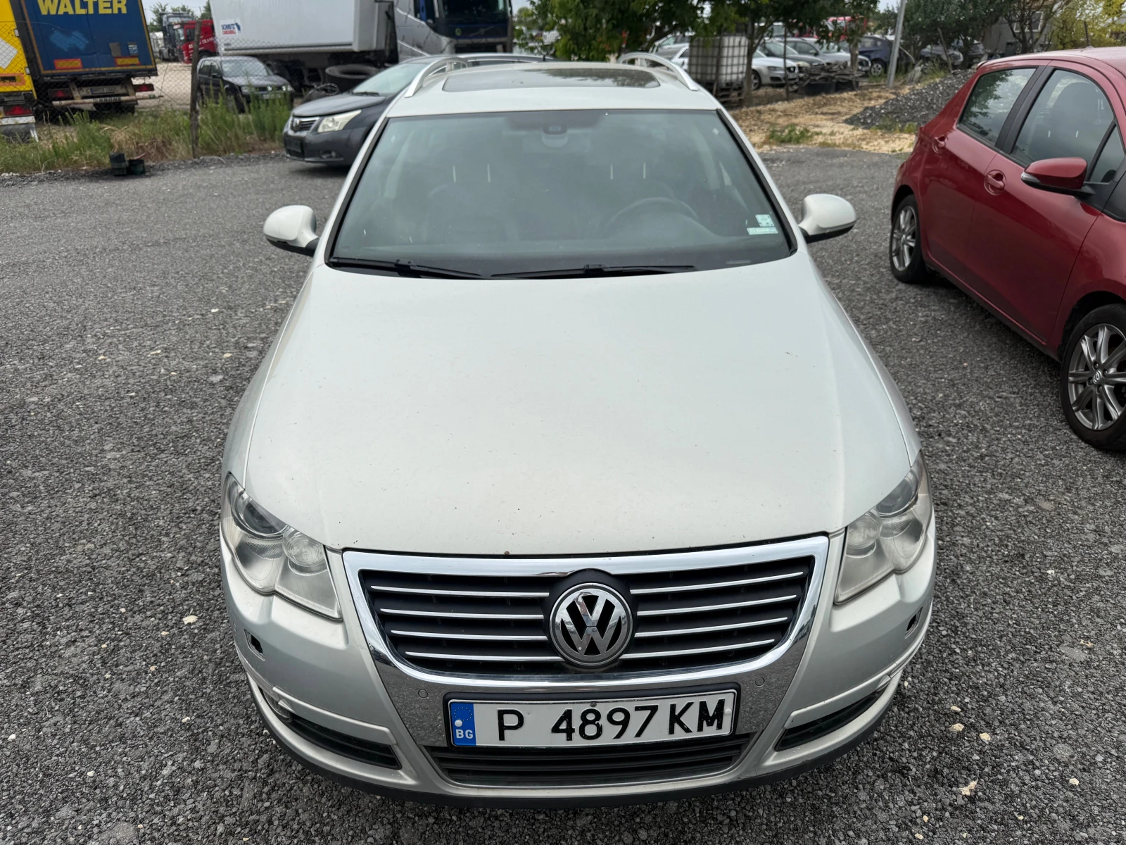 VW Passat 2.0TDI, снимка 3 - Автомобили и джипове - 55376787