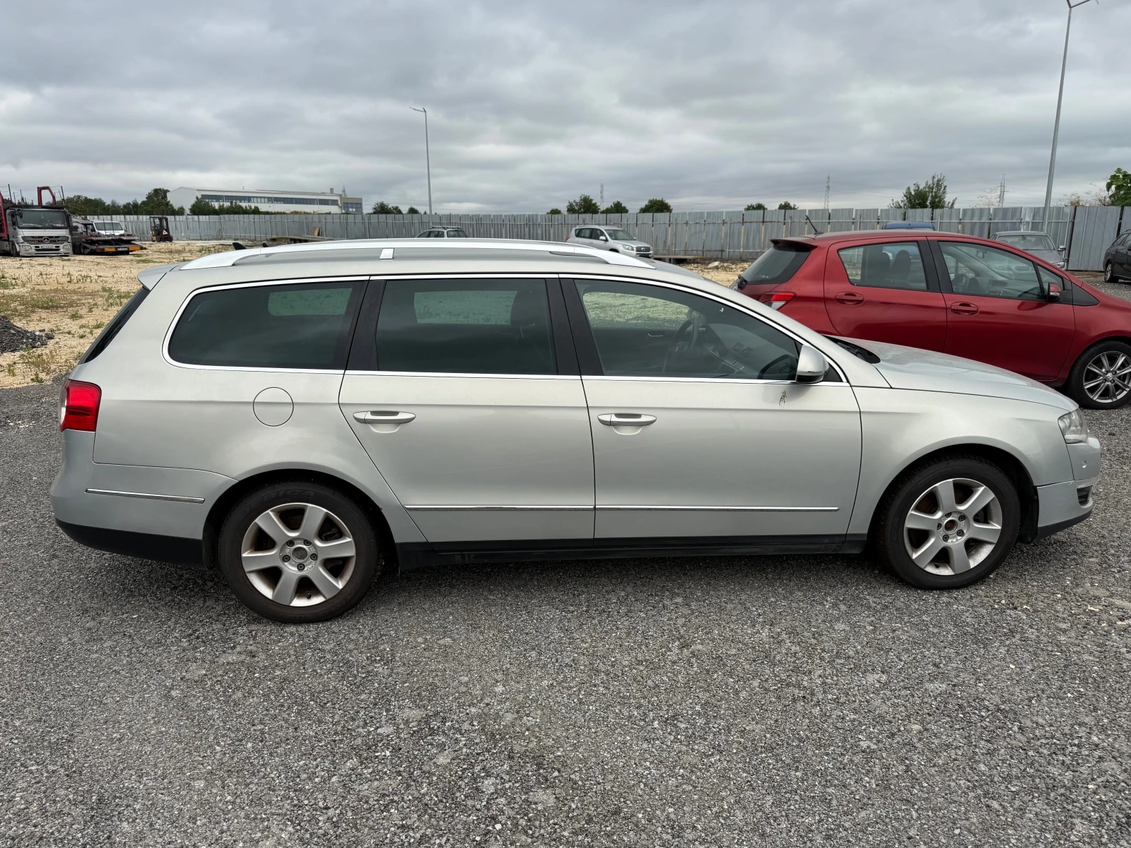 VW Passat 2.0TDI, снимка 5 - Автомобили и джипове - 55376787