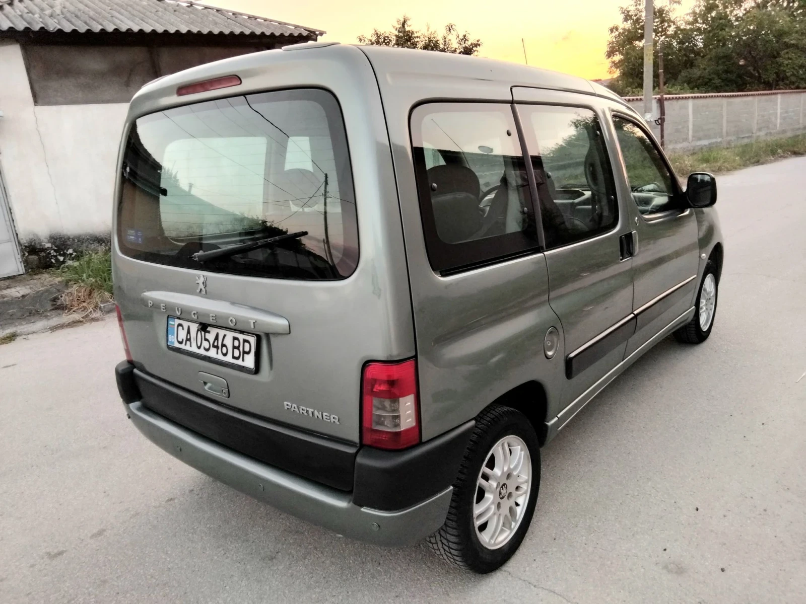 Peugeot Partner 1.9.70к.+ КЛИМА 2007г , снимка 17 - Автомобили и джипове - 55561515