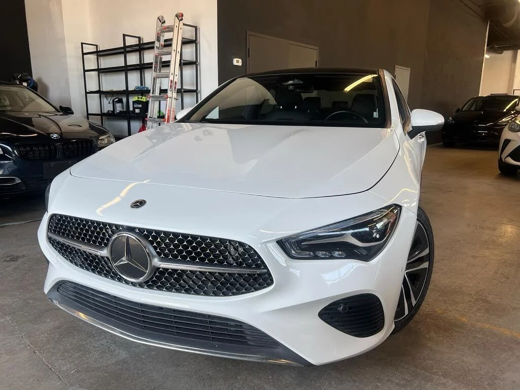 Mercedes-Benz CLA * KEYLESS * AWD * Автокредит * (Цена до България)