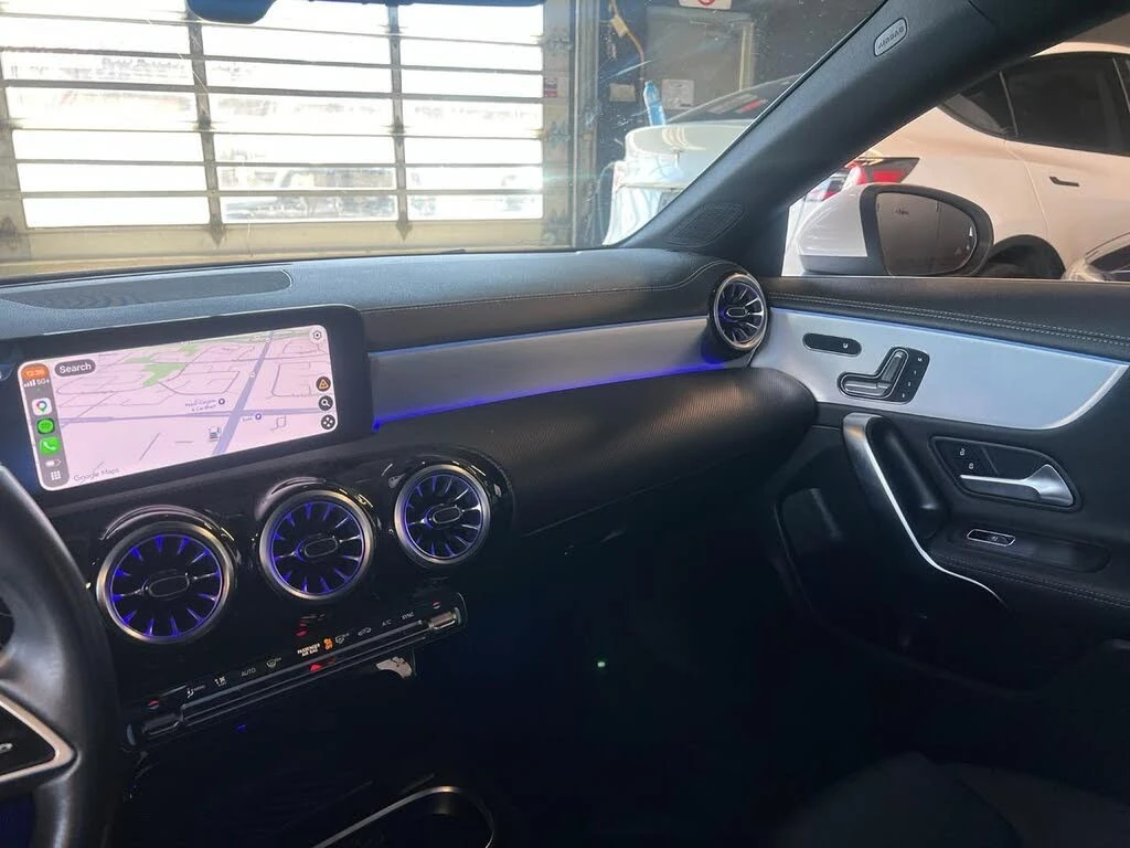 Mercedes-Benz CLA * KEYLESS * AWD * Автокредит * (Цена до България), снимка 14 - Автомобили и джипове - 55572079