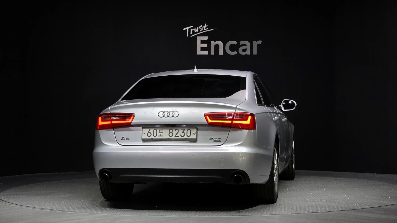 Audi A6 3.0 TFSI quattro* ЛЮК* КРАЙНА ЦЕНА, снимка 4 - Автомобили и джипове - 55983982