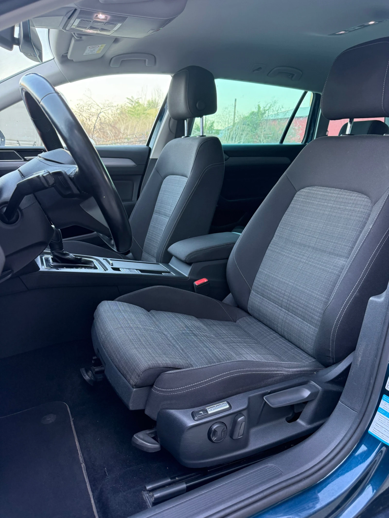 VW Passat B8.5 Facelift, снимка 8 - Автомобили и джипове - 56133096