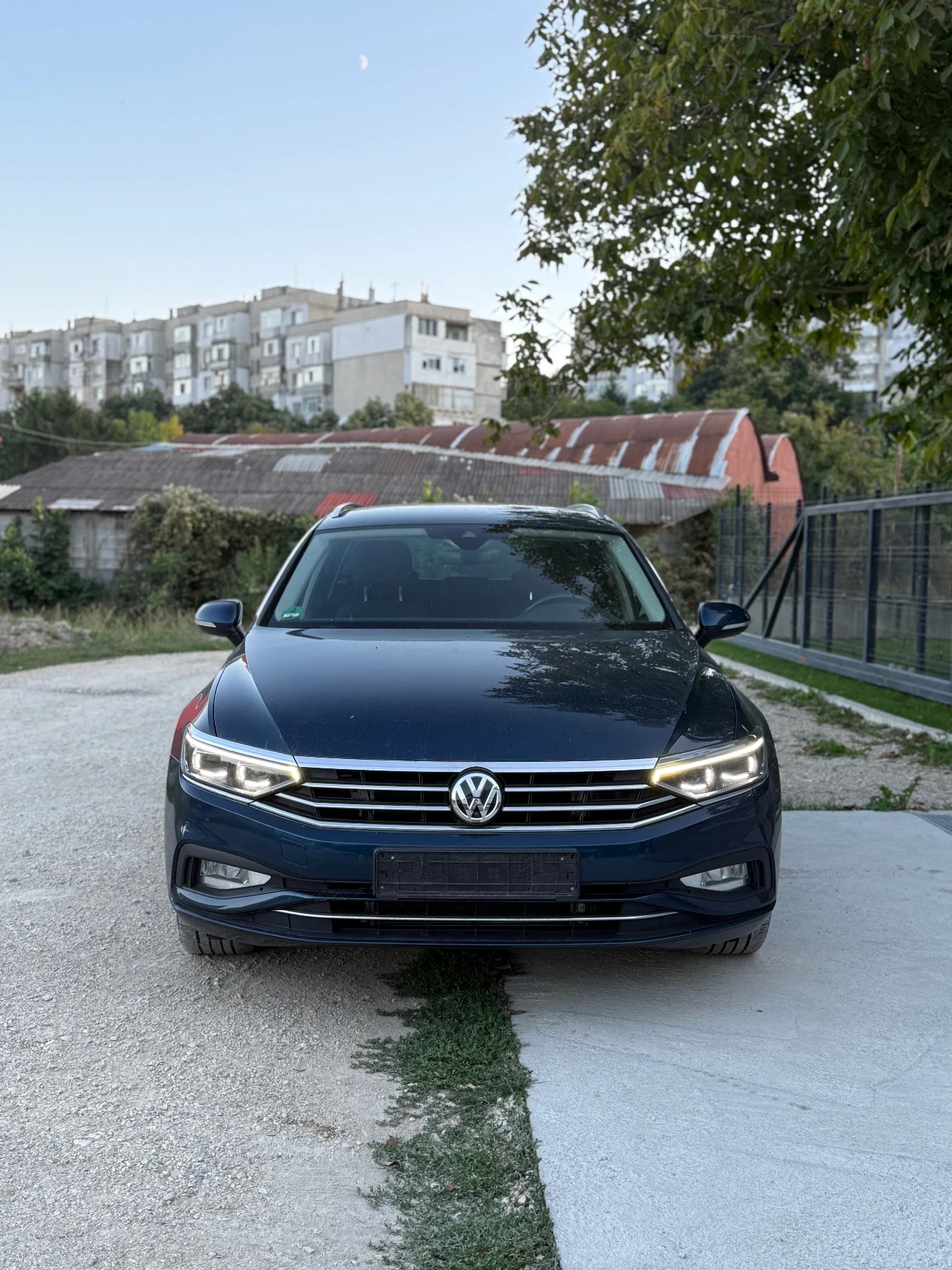 VW Passat B8.5 Facelift, снимка 7 - Автомобили и джипове - 56133096