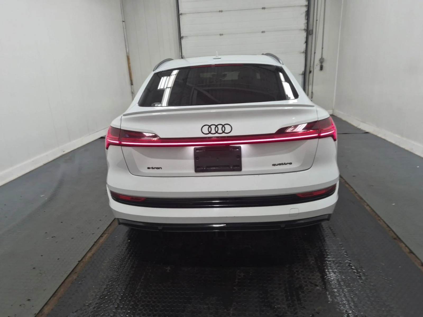 Audi E-Tron  Sportback Tech S-Line ���������� ���� �� �������� | Mobile.bg � ����������� 4
