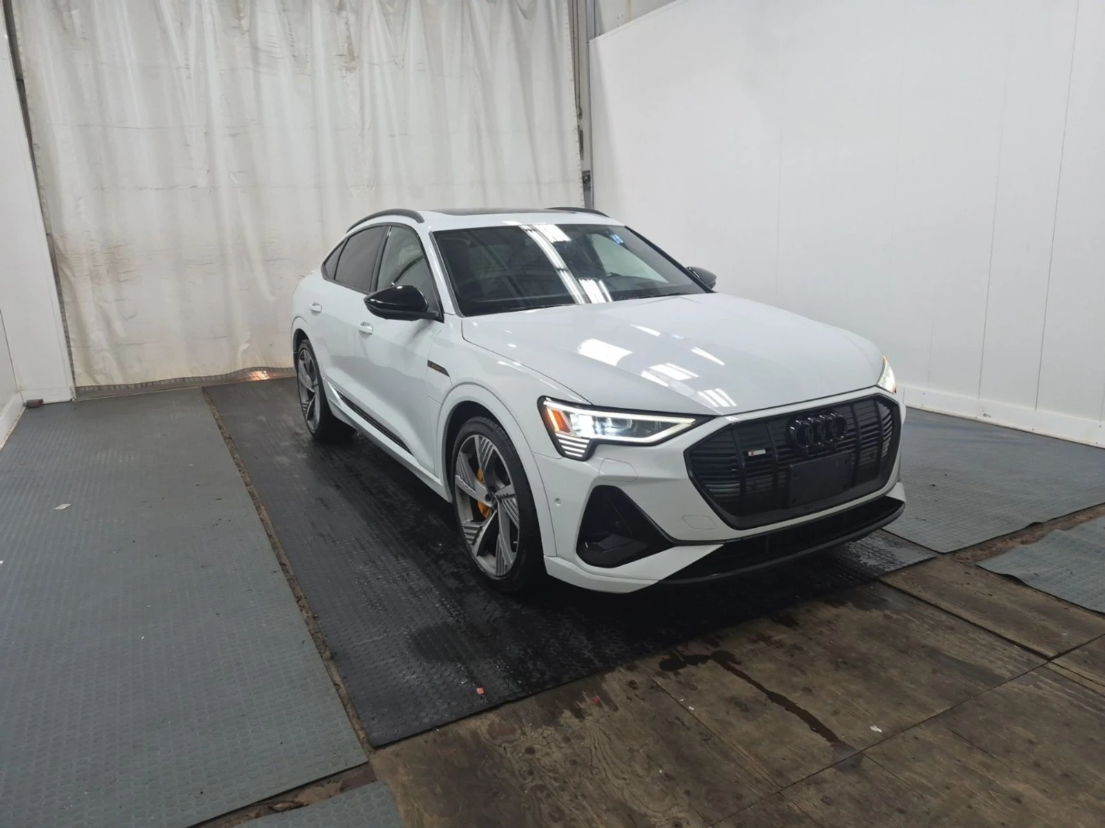 Audi E-Tron  Sportback Tech S-Line ���������� ���� �� �������� | Mobile.bg � ����������� 2