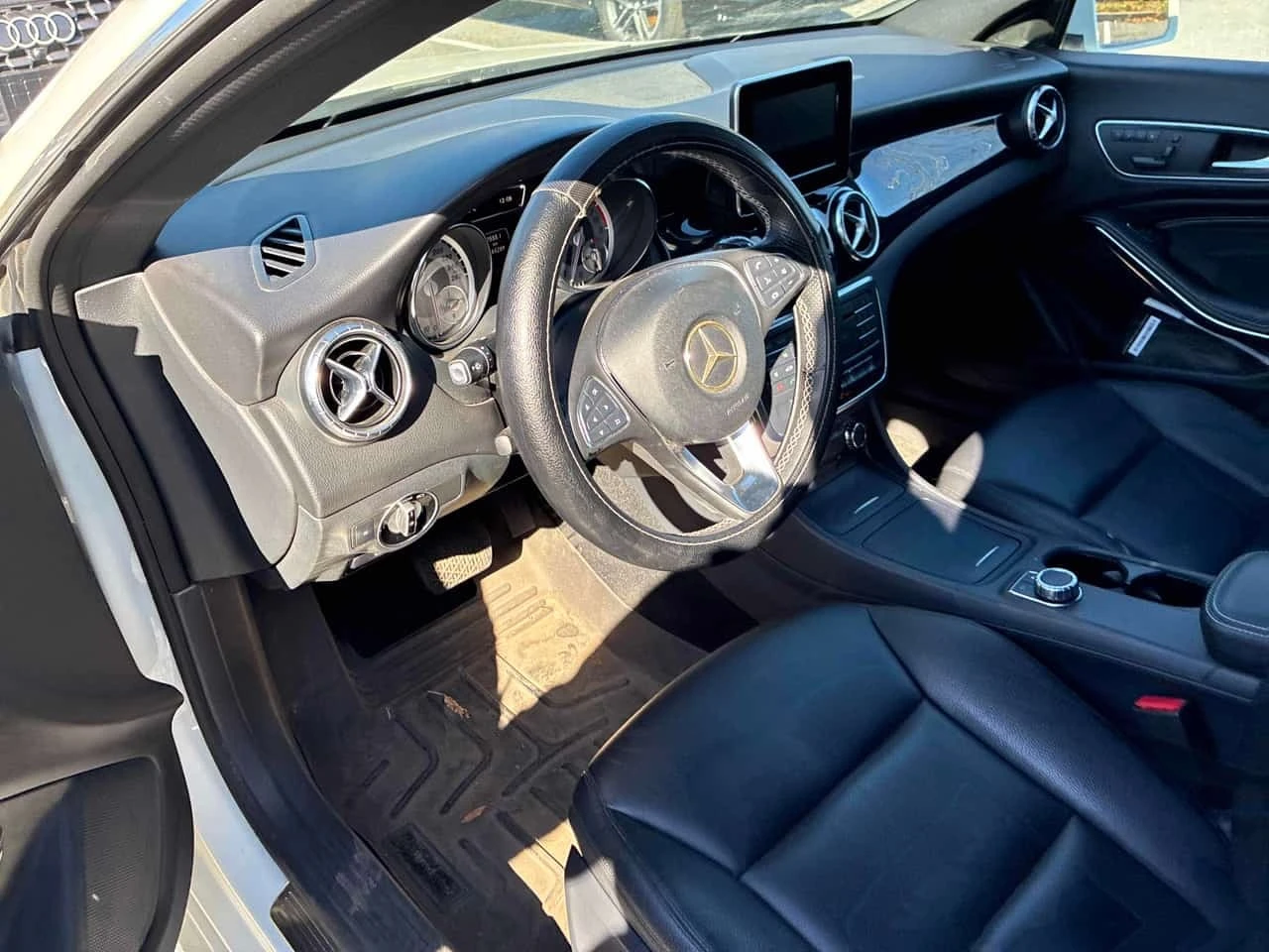 Mercedes-Benz CLA 250 / �� ���������������� / 2 ����� ����+ ������ | Mobile.bg � ����������� 9