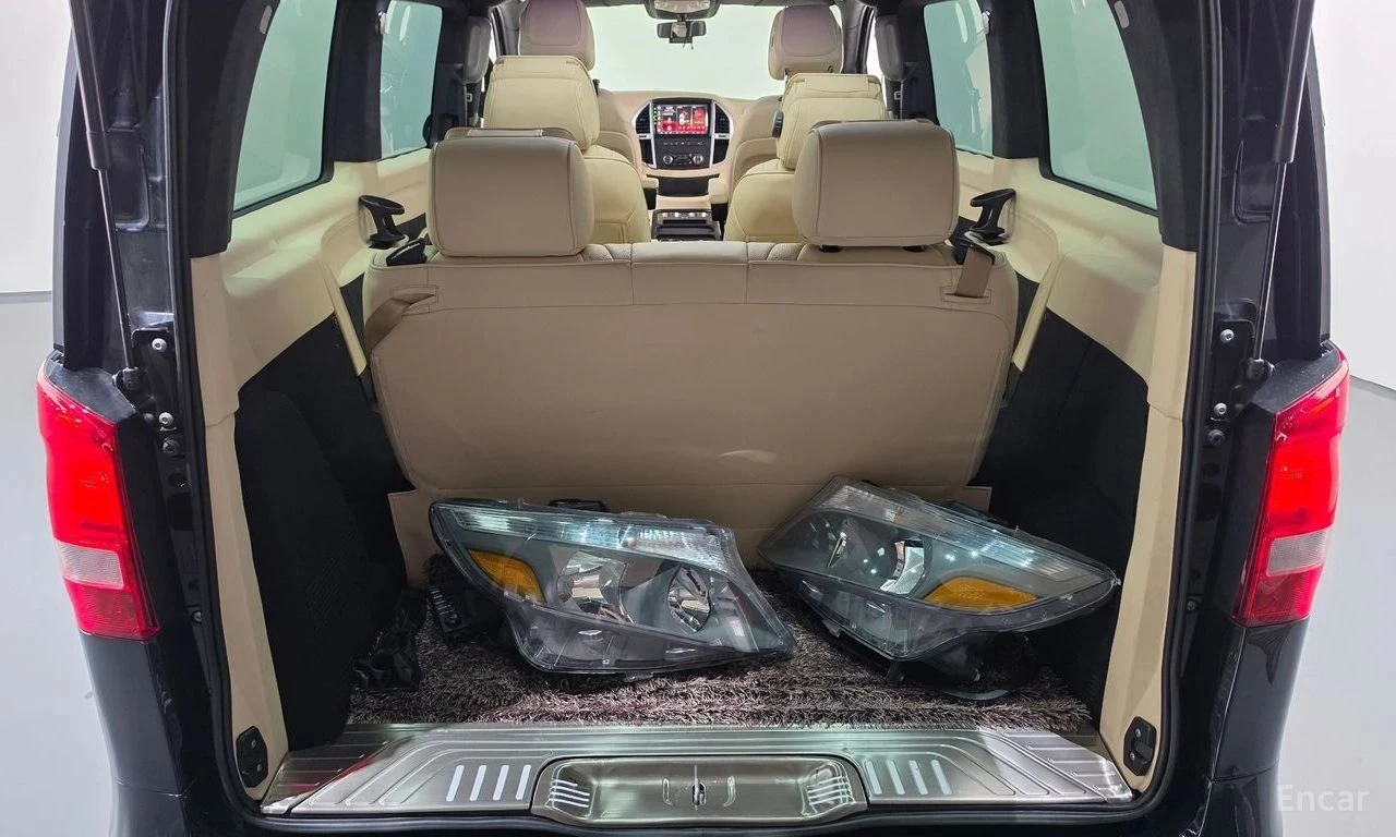 Mercedes-Benz V 300, снимка 17 - Автомобили и джипове - 56689683