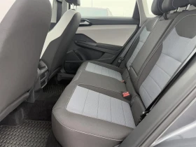 VW Taos TRENDLINE 4MOTION* ПОДГРЕВ* BLIND SPOT, снимка 15