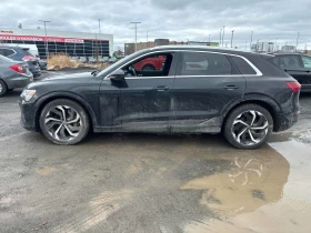 Audi Q8 E-Tron Premium Quattro, снимка 2