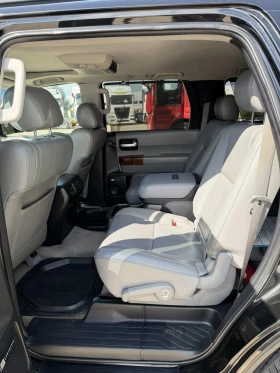 Toyota Sequoia Platinum   ГАЗ, снимка 15