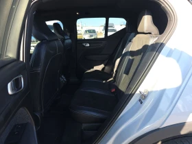 Volvo XC40 T4 R-Design - 13600 € / 26599.29 лв. - 11604040 13