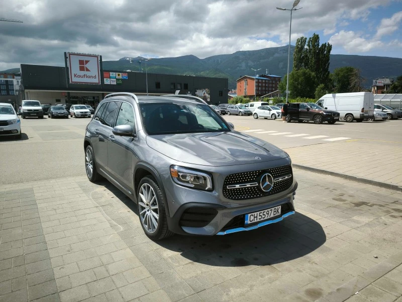 Mercedes-Benz GLB 250 4matic AMG Line, снимка 2 - Автомобили и джипове - 48047174