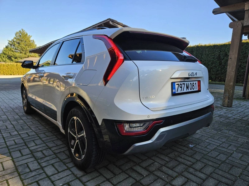 Kia Niro 1.6 GDI Hybrid, снимка 4 - Автомобили и джипове - 52793431