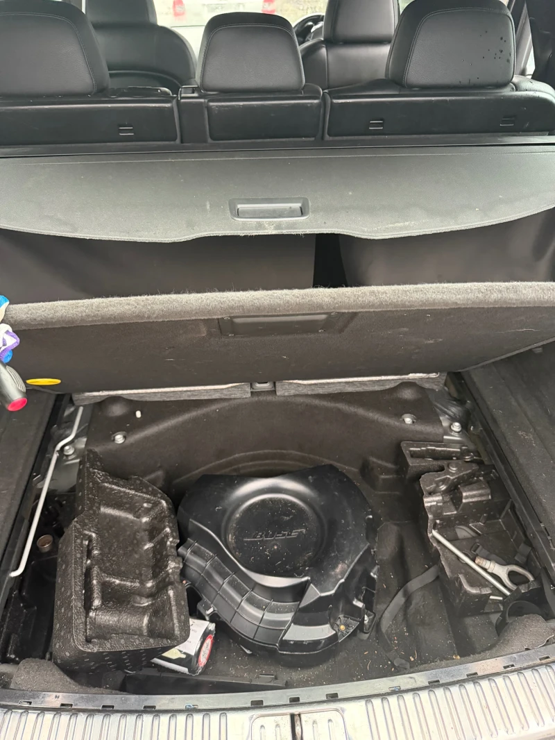 Porsche Cayenne 3.0tdi , снимка 13 - Автомобили и джипове - 53373102