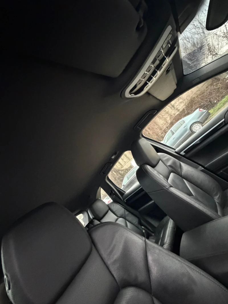 Porsche Cayenne 3.0tdi , снимка 11 - Автомобили и джипове - 53373102