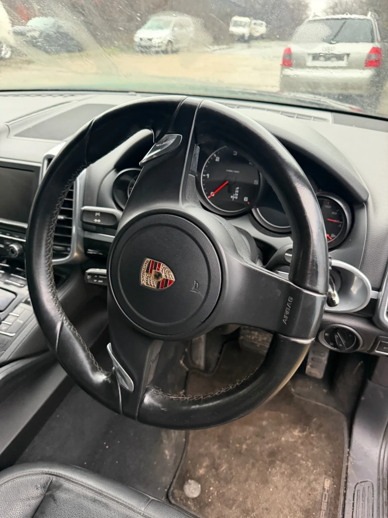 Porsche Cayenne 3.0tdi , снимка 9 - Автомобили и джипове - 53373102
