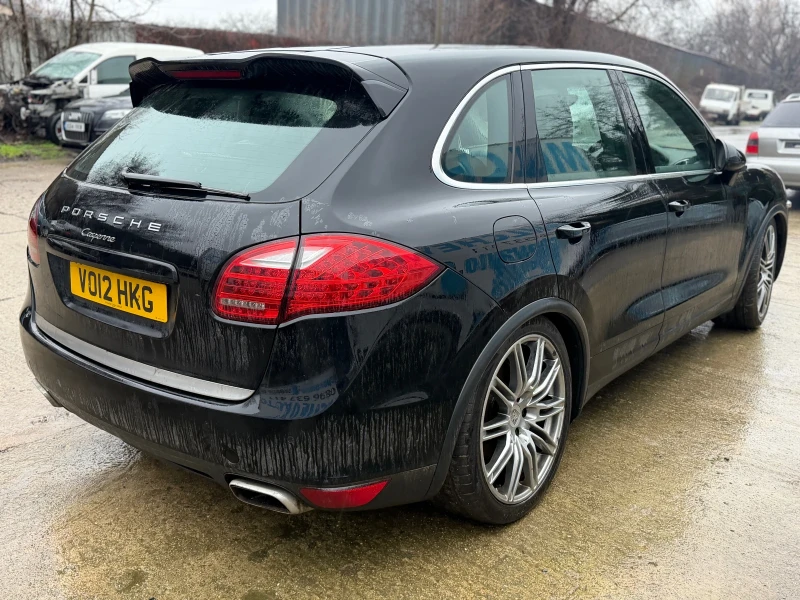 Porsche Cayenne 3.0tdi , снимка 3 - Автомобили и джипове - 53373102