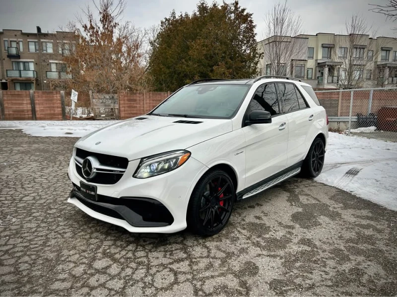Mercedes-Benz GLE 63 S AMG Executive Pack/Lane Keep, Pano/Heated + COOL Seats, снимка 3 - Автомобили и джипове - 53526723