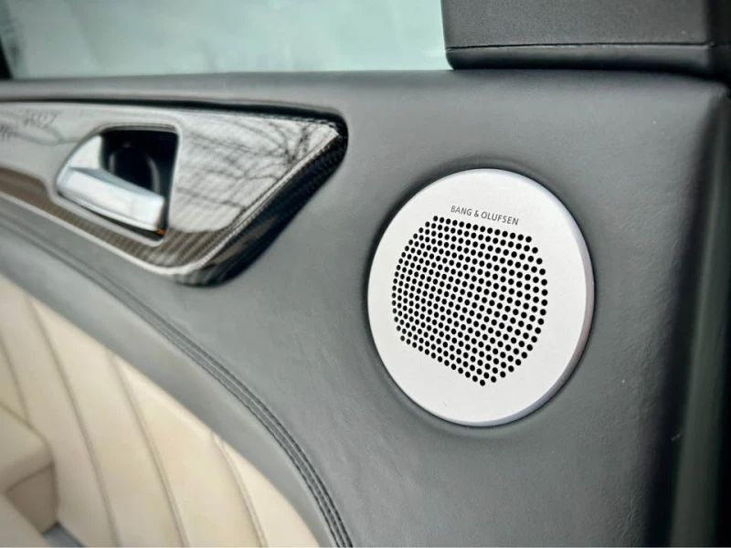 Mercedes-Benz GLE 63 S AMG Executive Pack/Lane Keep, Pano/Heated + COOL Seats, снимка 13 - Автомобили и джипове - 53526723