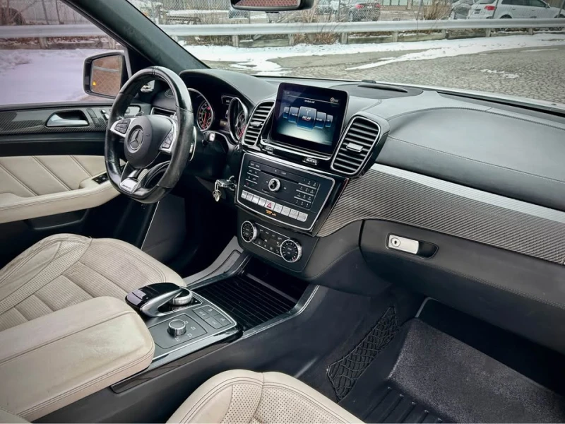 Mercedes-Benz GLE 63 S AMG Executive Pack/Lane Keep, Pano/Heated + COOL Seats, снимка 7 - Автомобили и джипове - 53526723