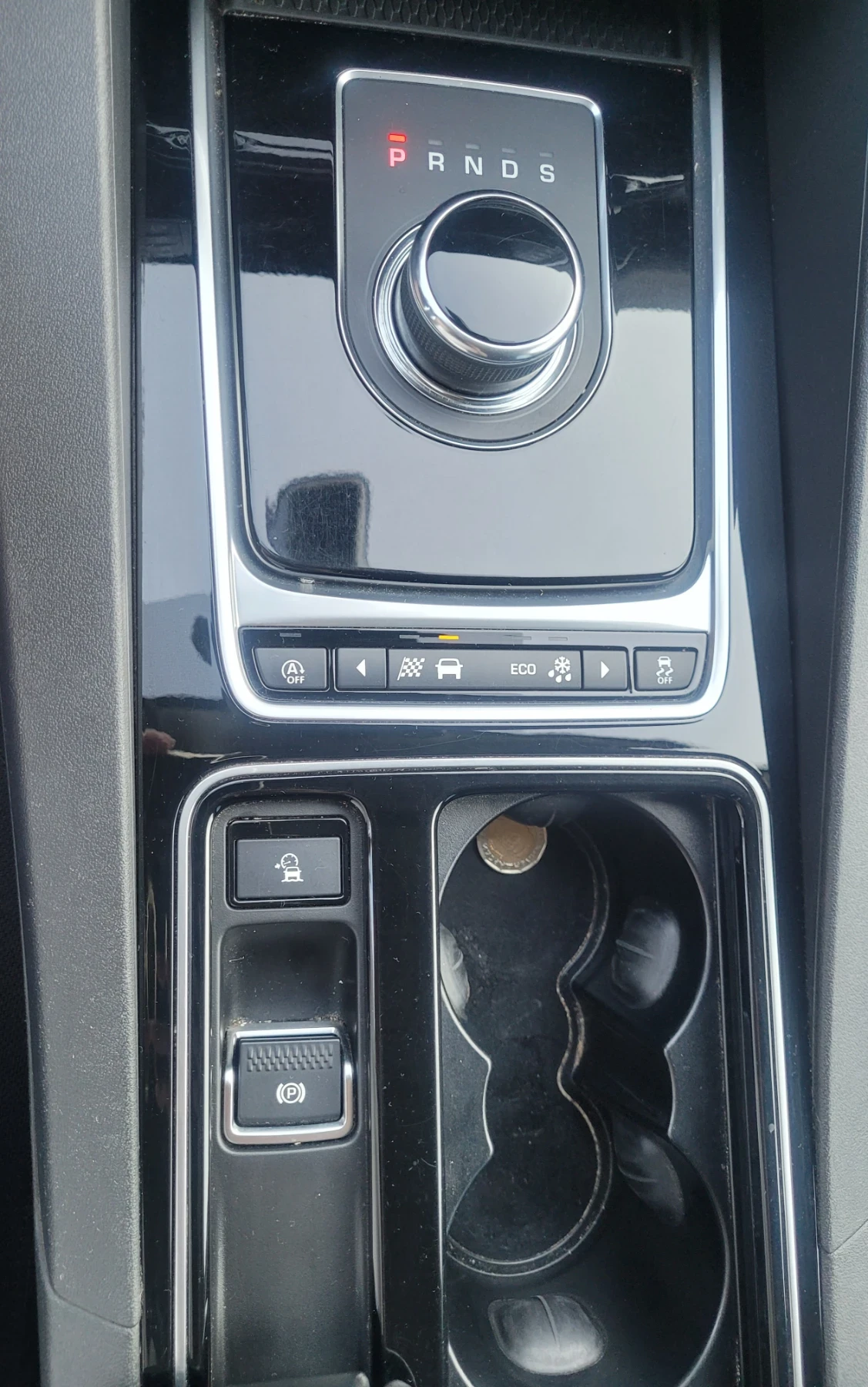 Jaguar F-PACE R-SPORT 2.5d, 4x4, Diesel , 240 к.с. , автоматик  - изображение 3
