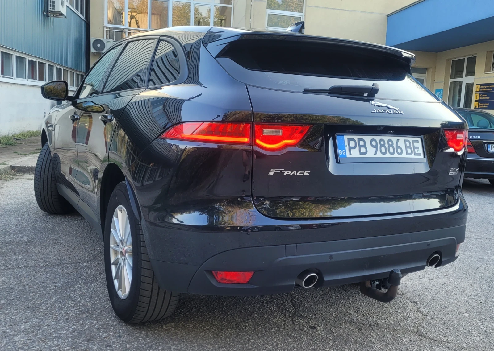 Jaguar F-PACE R-SPORT 2.5d, 4x4, Diesel , 240 к.с. , автоматик  - изображение 3